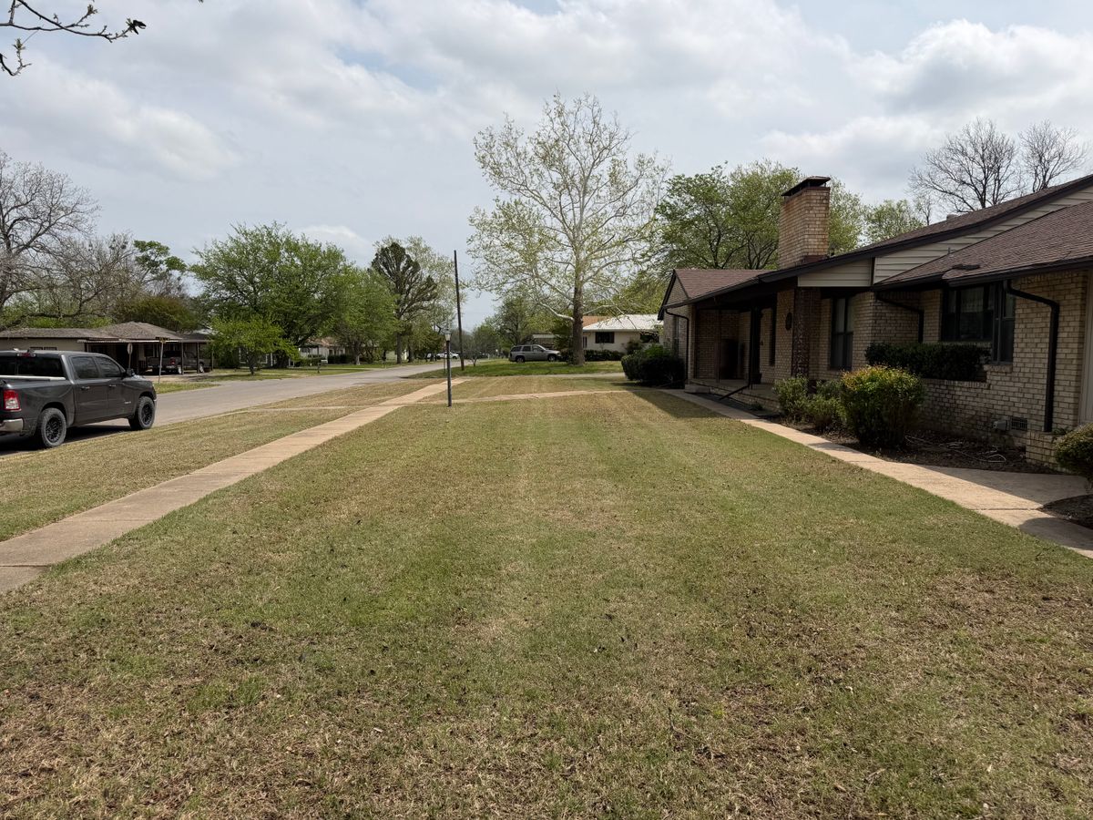 Lawn Mowing and Maintenance for HD Ground Works in Madill, OK
