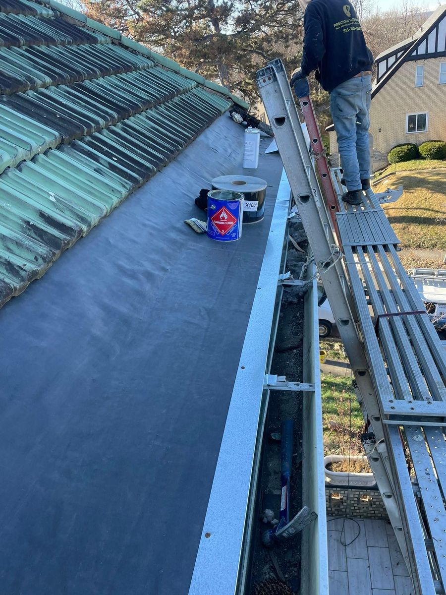 Roofing Installation for Precious Roofing in Madeira, OH