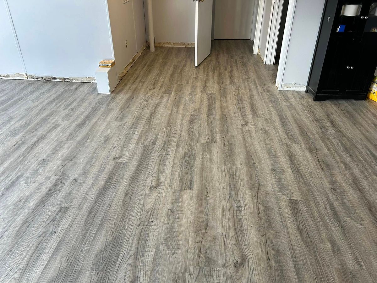 Vinyl Flooring for LJB Flooring LLC in Muskegon, MI