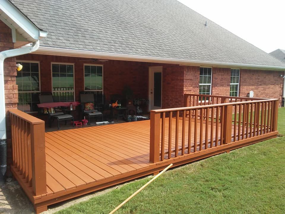 Staining for Kenny’s Painting & Renovations, LLC. in Paragould, AR