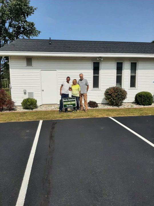 Siding for Buck's Exteriors in Manistee, MI