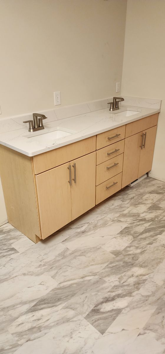 Bathroom Remodeling for Valley Vision Construction LLC in Piqua, OH