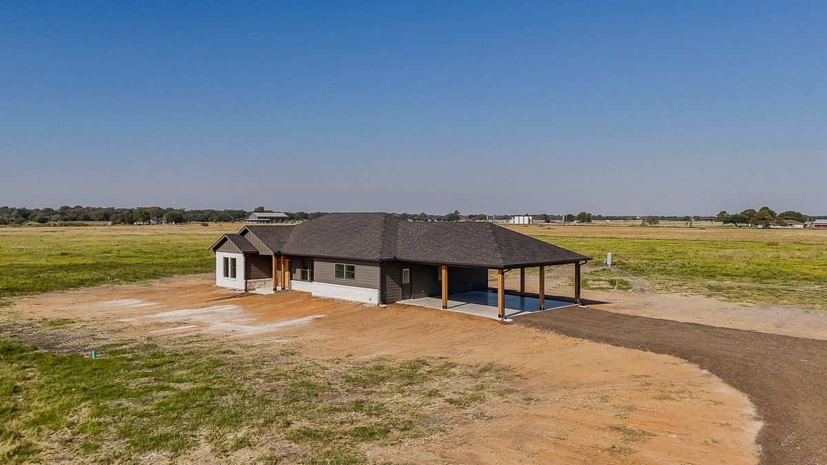Barndominiums for CWC Custom Homes & Barndominiums in Snook, TX