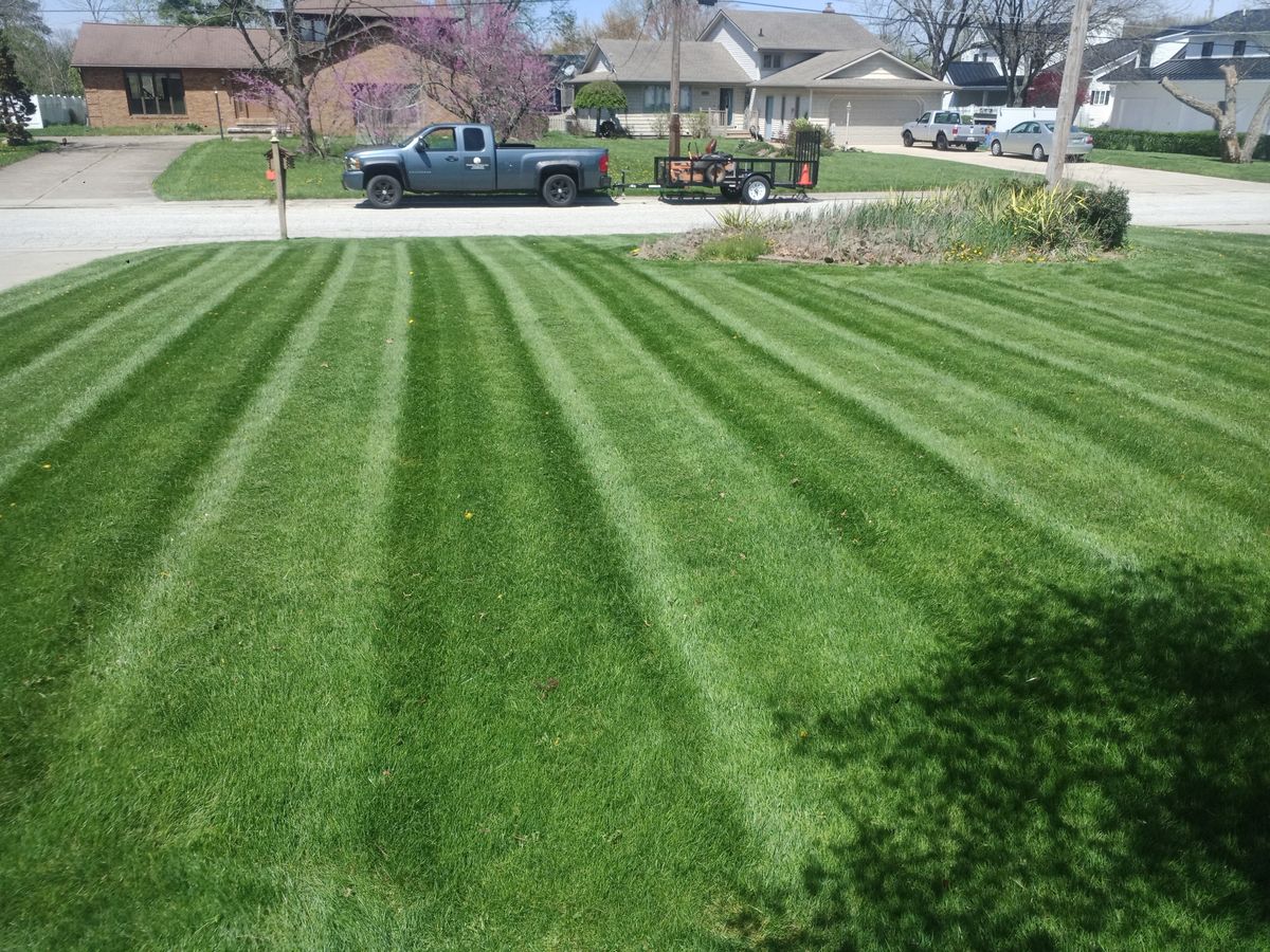 Mowing for Hendricks Mowing in Amherst, OH