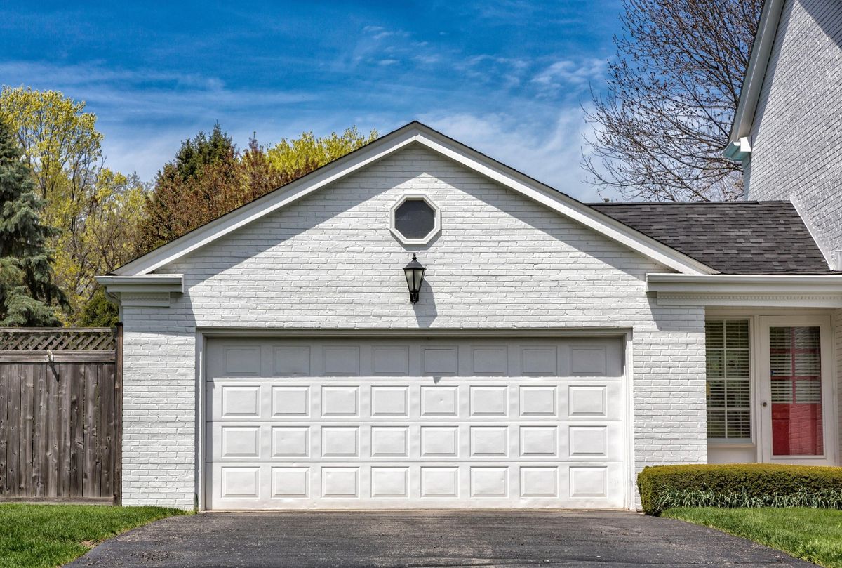 Garage Door Installation for Eastern Lion Garage Door in Round Rock, TX