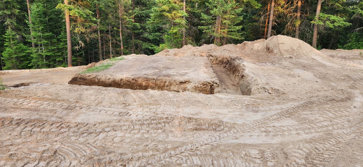 Trenching for Weingart Enterprises in Newman Lake, WA
