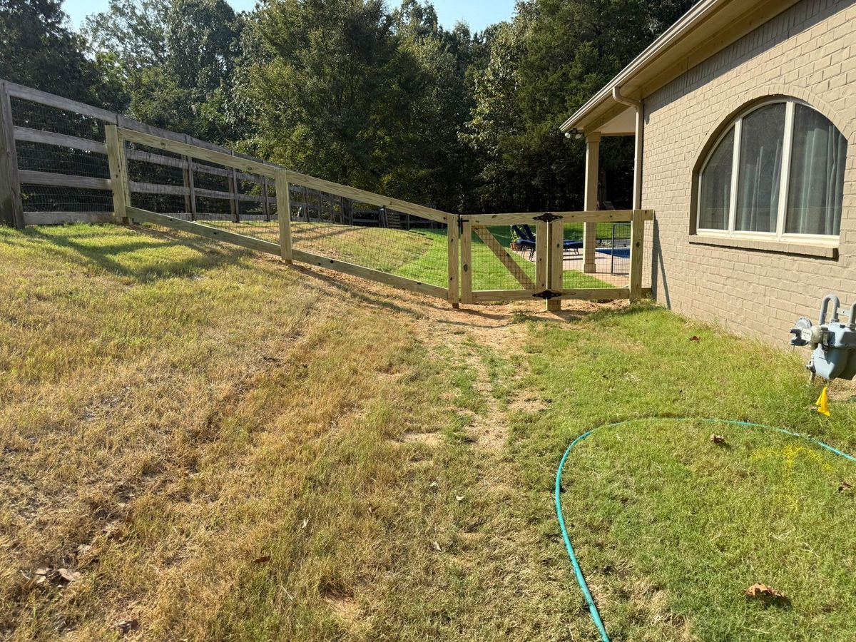 Fence Repair and Maintenance for Manning Fence, LLC in Hernando, MS