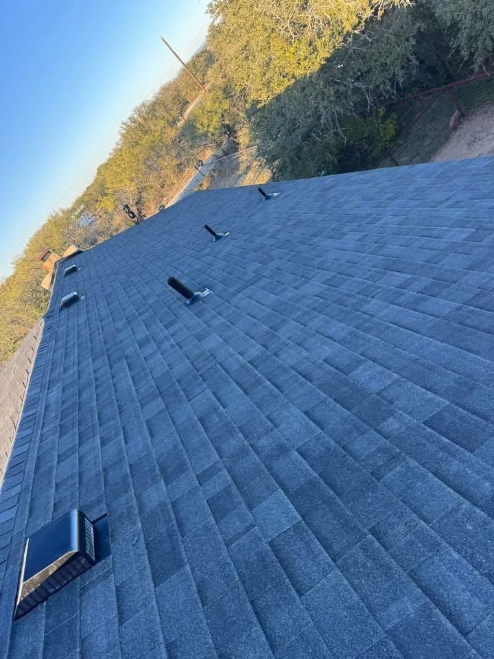 Roof repairs for Barcenas Roofing & Remodeling in San Saba, TX