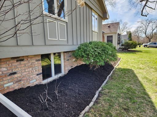 Mulch Installation for K & I Lawn Care Service  in Eden Prarie, MN