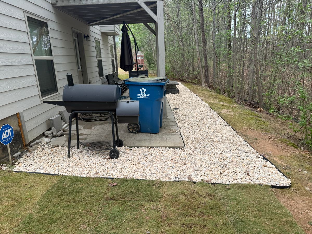 🌿 Residential Mulch/Rock Installation Services for GA Lawn Care Pros in Jefferson, GA