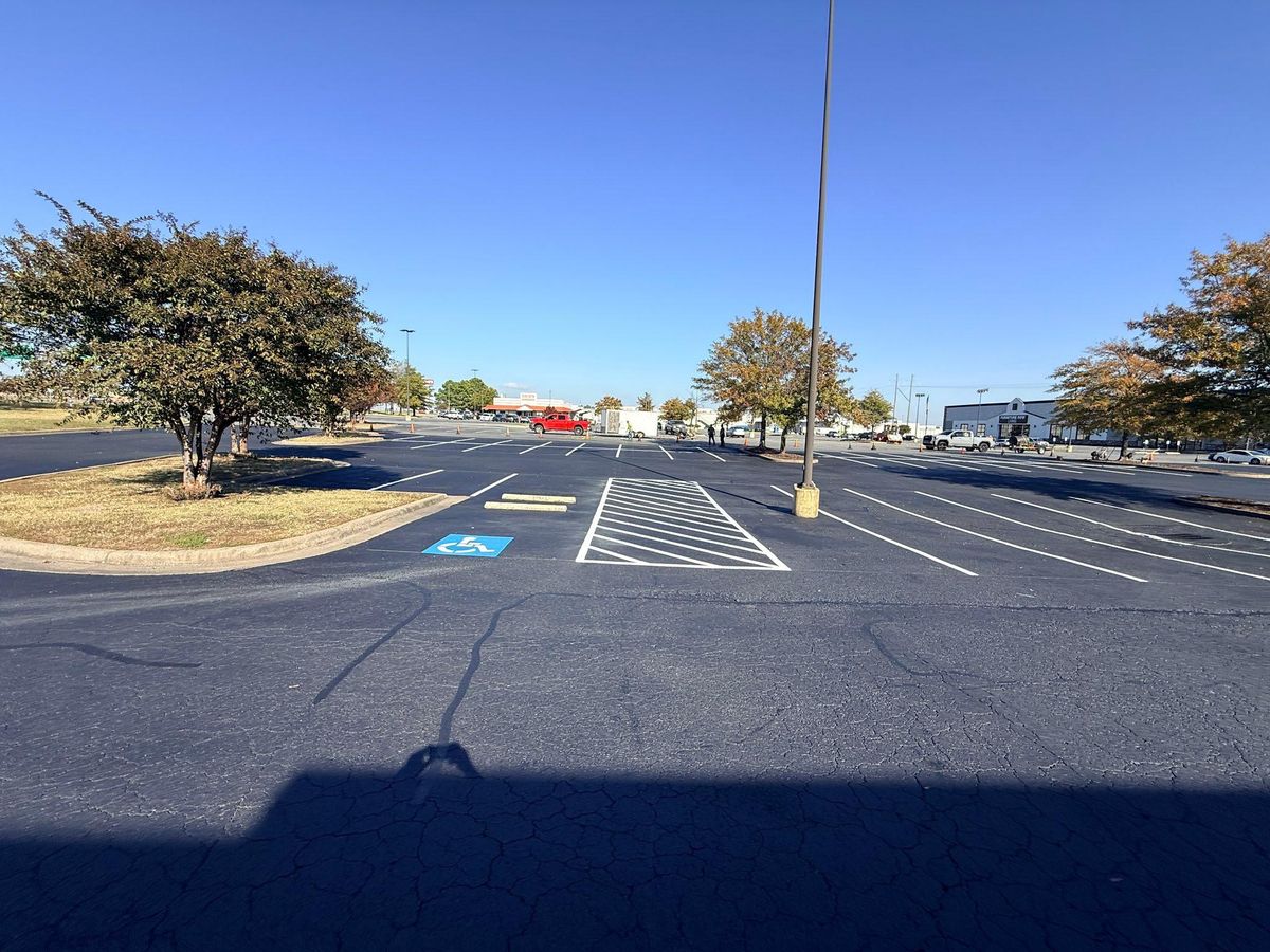 Asphalt Maintenance for Straight Line Striping in Little Rock, AR