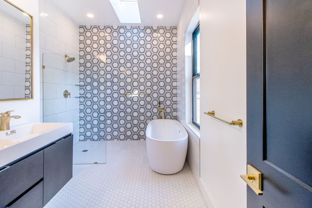 Bathroom Remodeling for Ellery Contracting in Washington, DC