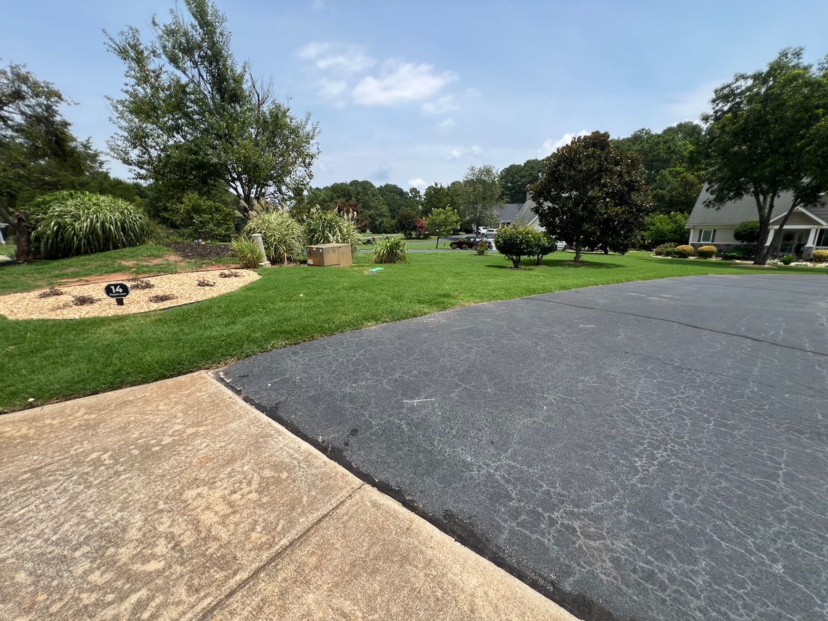 Sod insulation for LC Lawn Care & Landscaping in Canon, GA