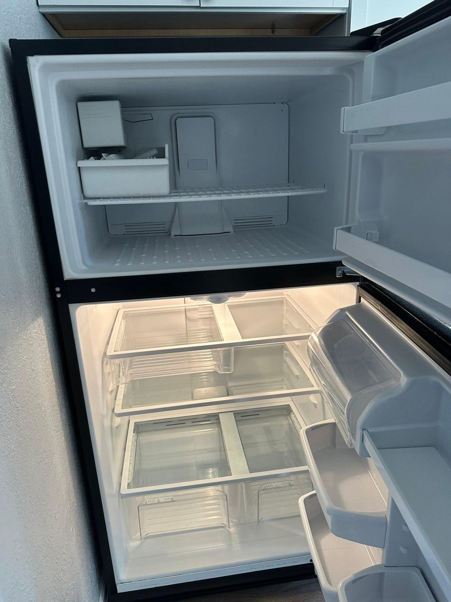 Deep Cleaning for 2 Girls & A Towel in Springfield, MO