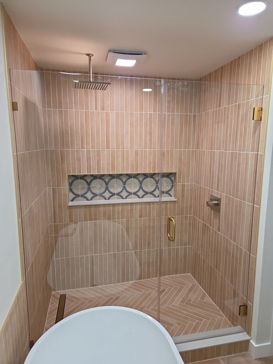 Tile Shower for D&J Custom Floors in Nederland, TX