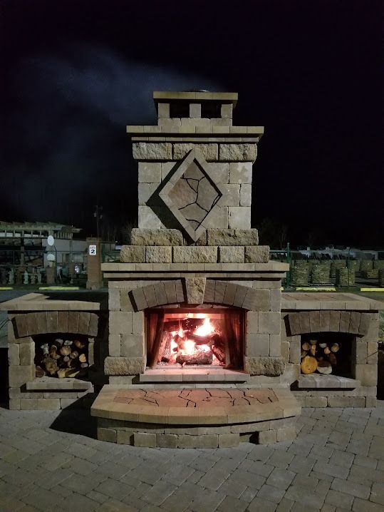 Fireplaces & Pizza Oven Structure for Bianchi Construction Company Inc in Southport, NC