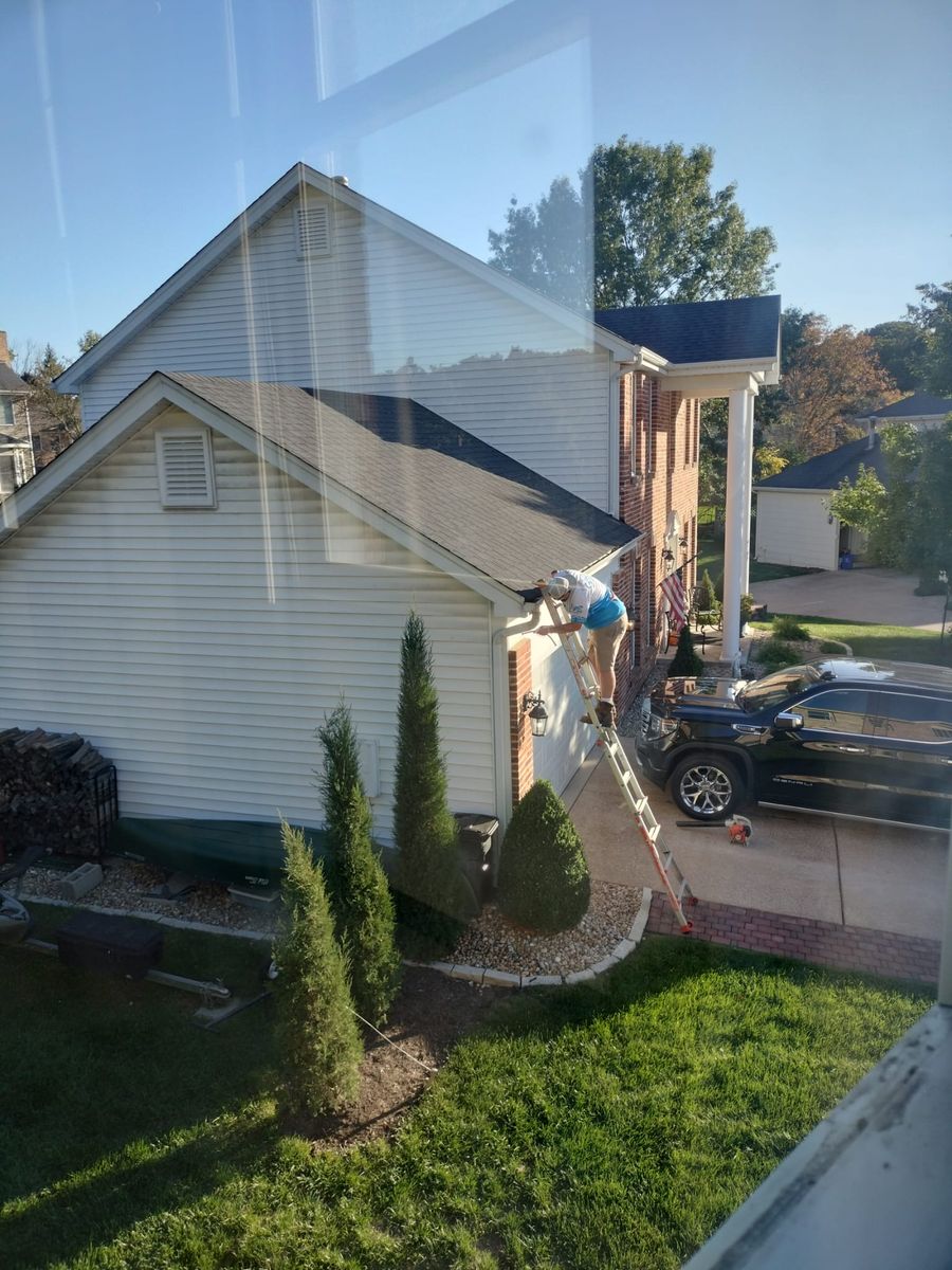 House Washing for See2it Clean in St Louis, MO