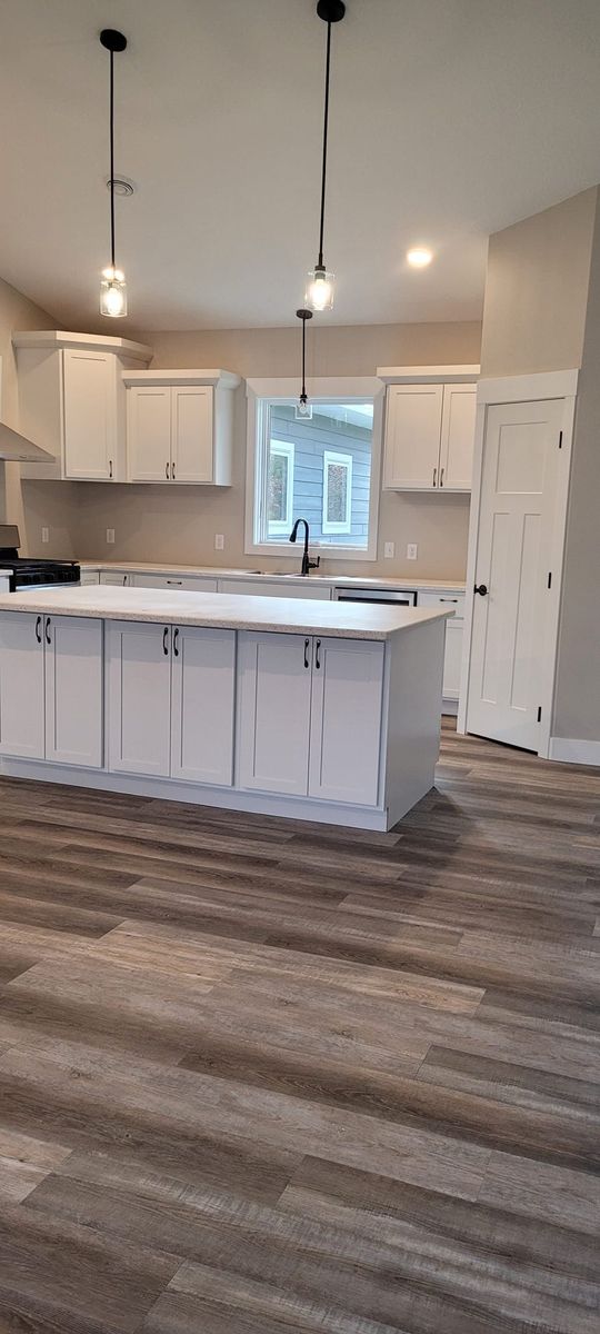 Kitchen and Bathroom Renovations for Chamberlin Construction LLC in Brainerd, MN