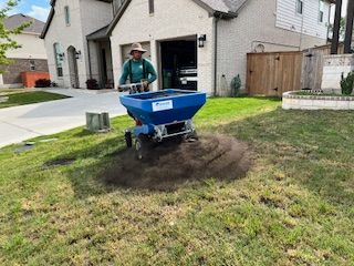 Top Dressing for CS LawnCare  in San Antonio,  TX