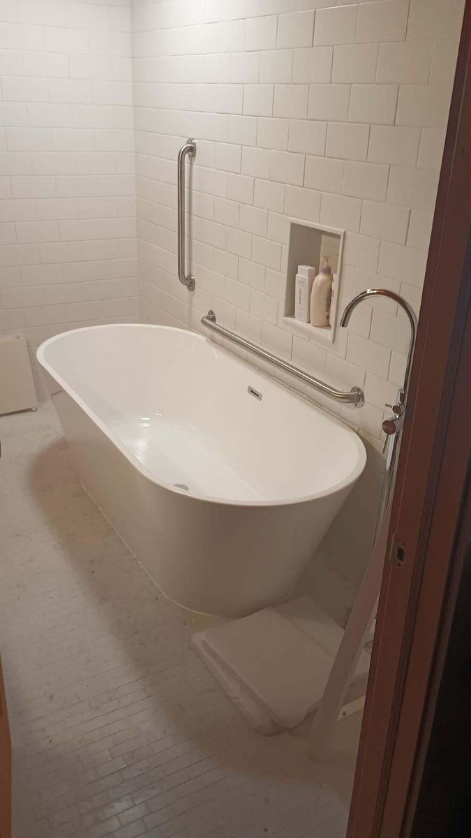 Bathroom Renovation for Williamson’s Father And Son Tile in Nineveh, IN