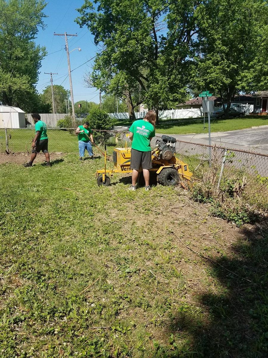 Mowing for Greenlee & Family Landscaping Services in Peoria, IL