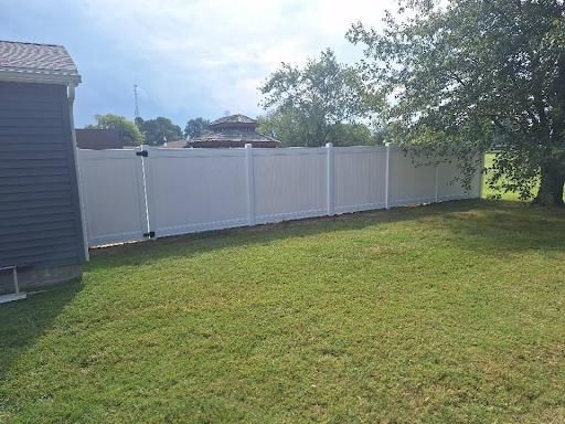 Fence Installation for Apex Fence in Henderson, KY