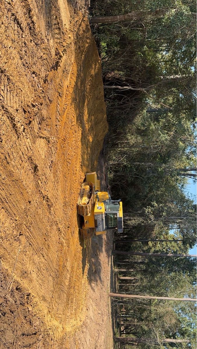 Dozer Services for Dovers Dirt Dynamics in Franklin, TX