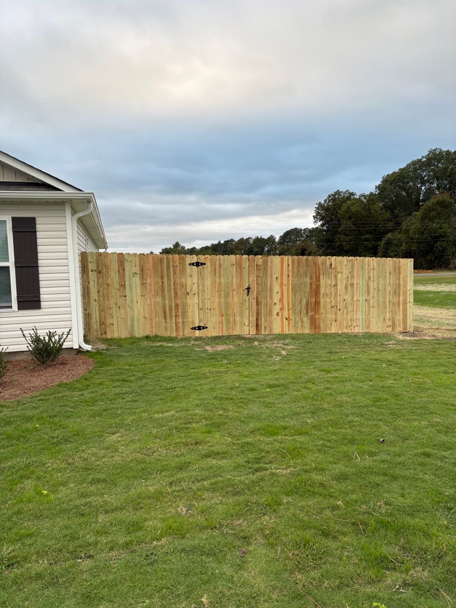 Fence Installation for TG Fencing LLC in Farmville, NC