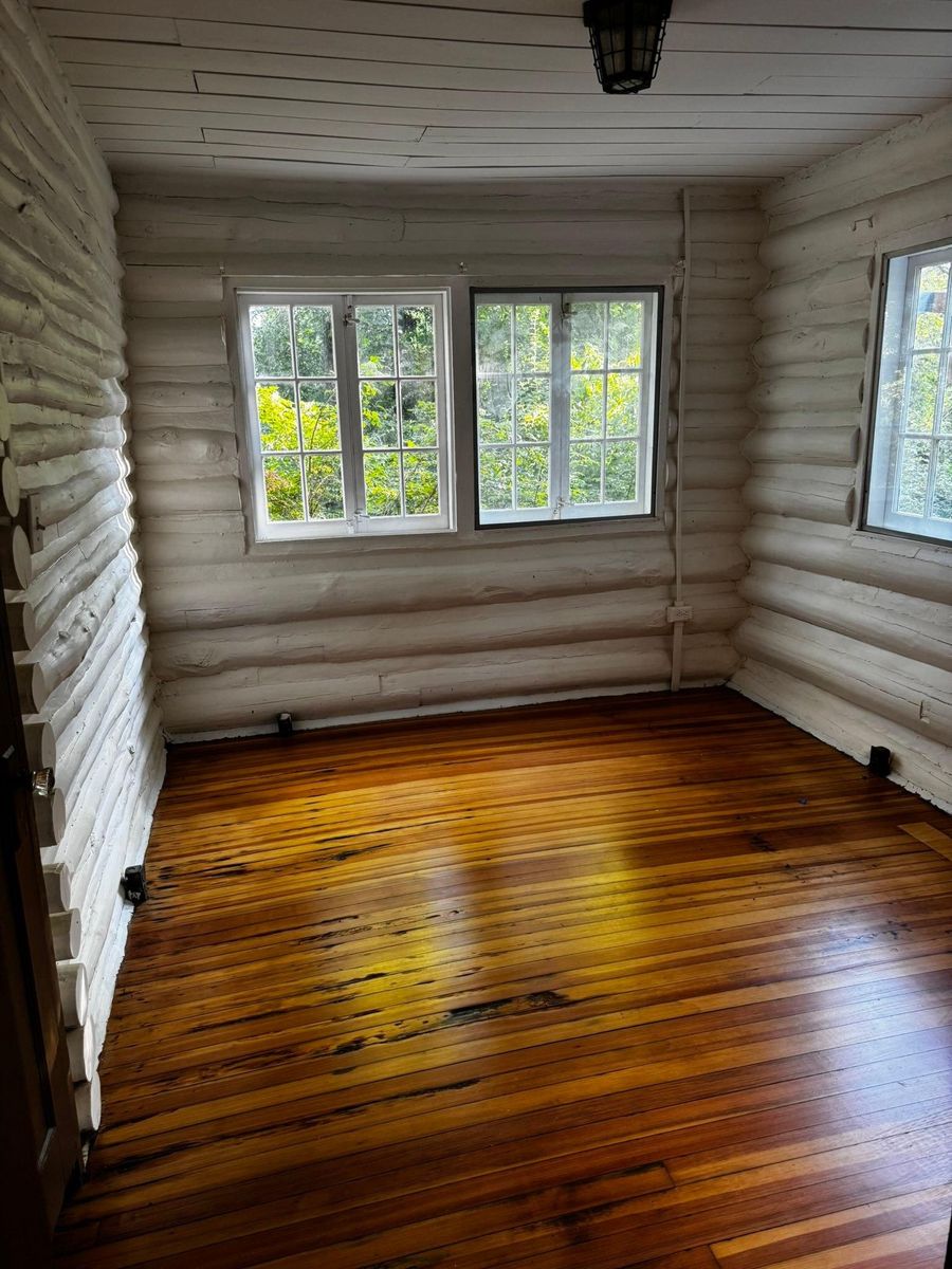 Carpentry Chattanooga, TN for R & T Contracting in Chattanooga, TN