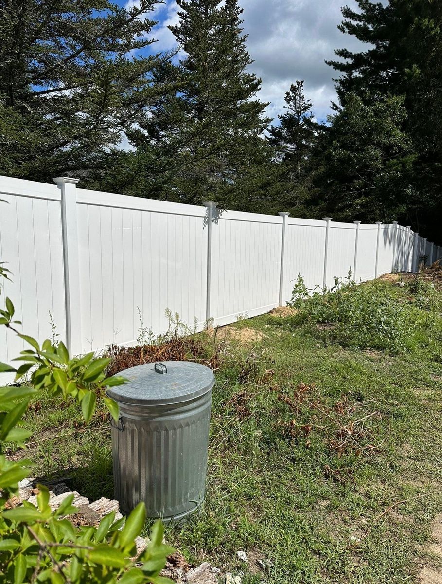 Fence Repair for Modern Fence NH in Atkinson, NH
