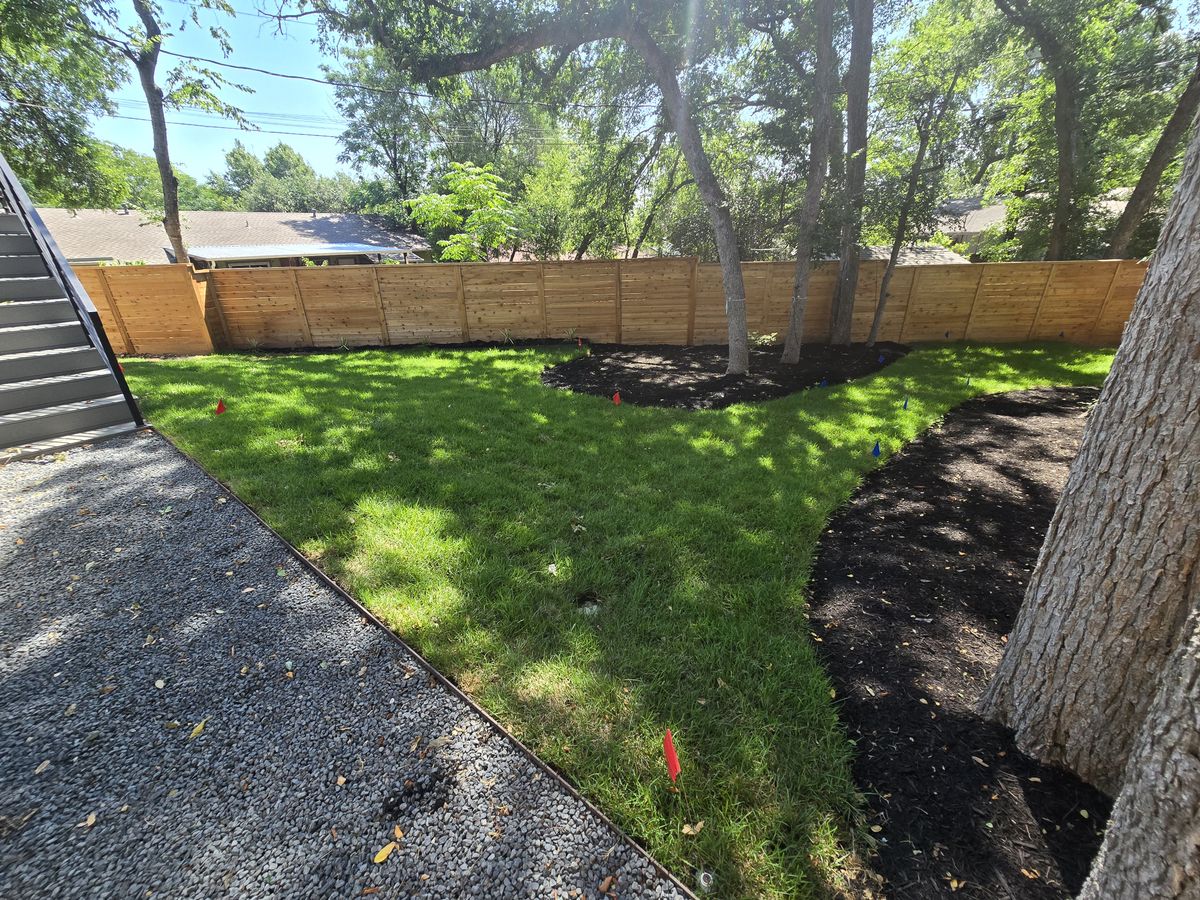 Front Yard Mulching for Green Pastures Lawn Care in Bastrop, TX