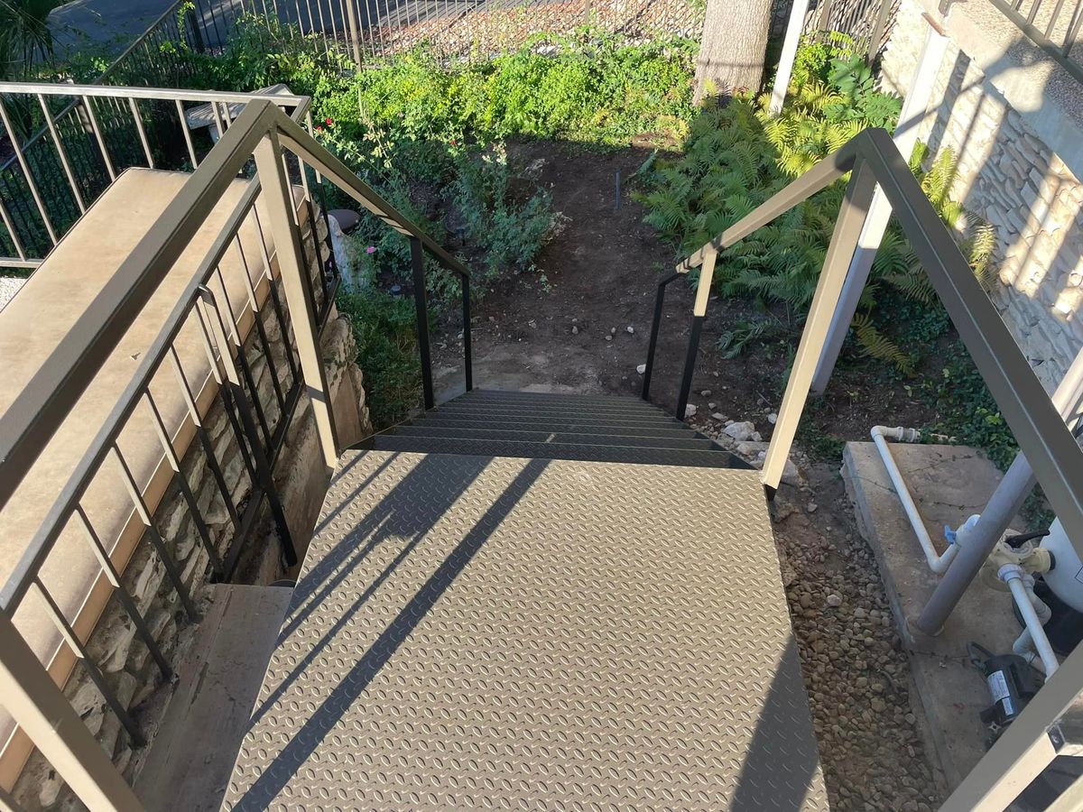 Other Services for LT Fencing & Welding in Lakeway, TX