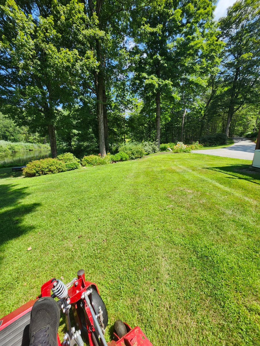 Landscape Installation for Landscape Innovations LLC in Torrington, CT