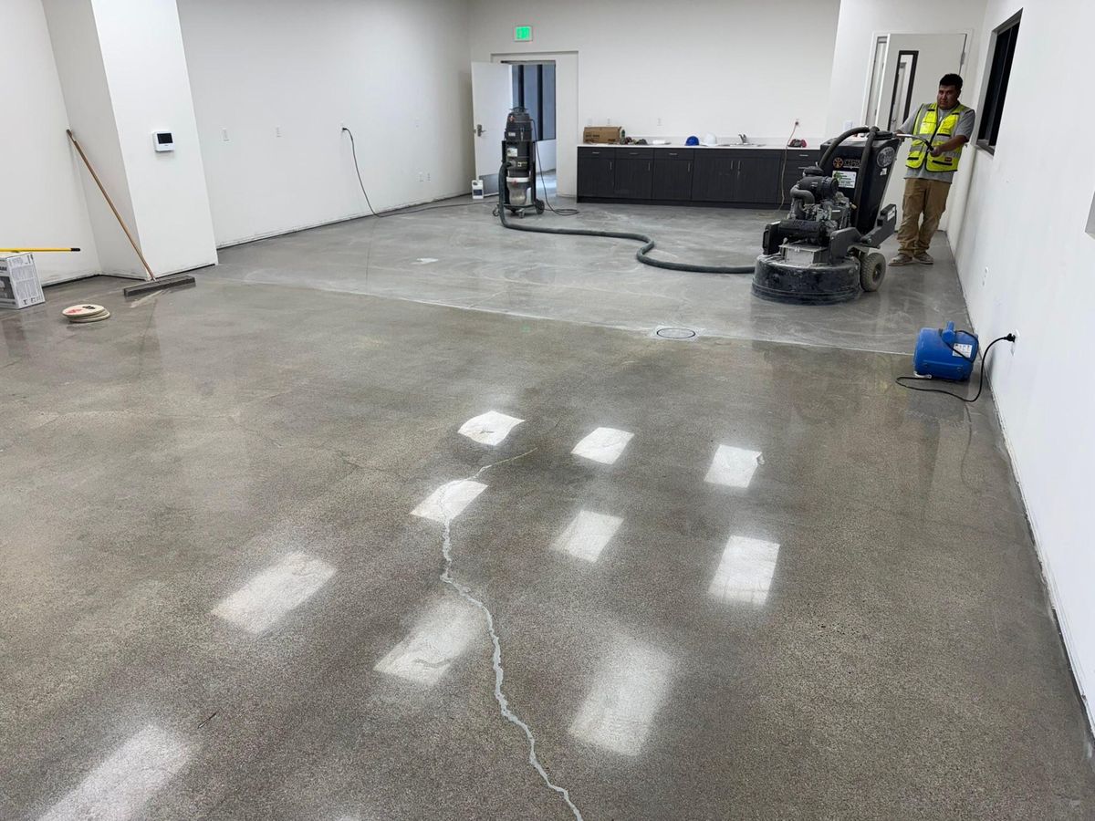 Concrete Polishing for Universal Flooring Inc. in Sacramento, CA