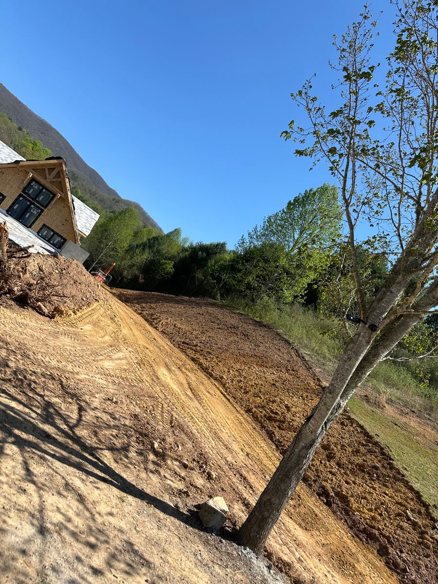 Land Clearing for Trophy Ridge Grading & Hauling in Mountain City, TN