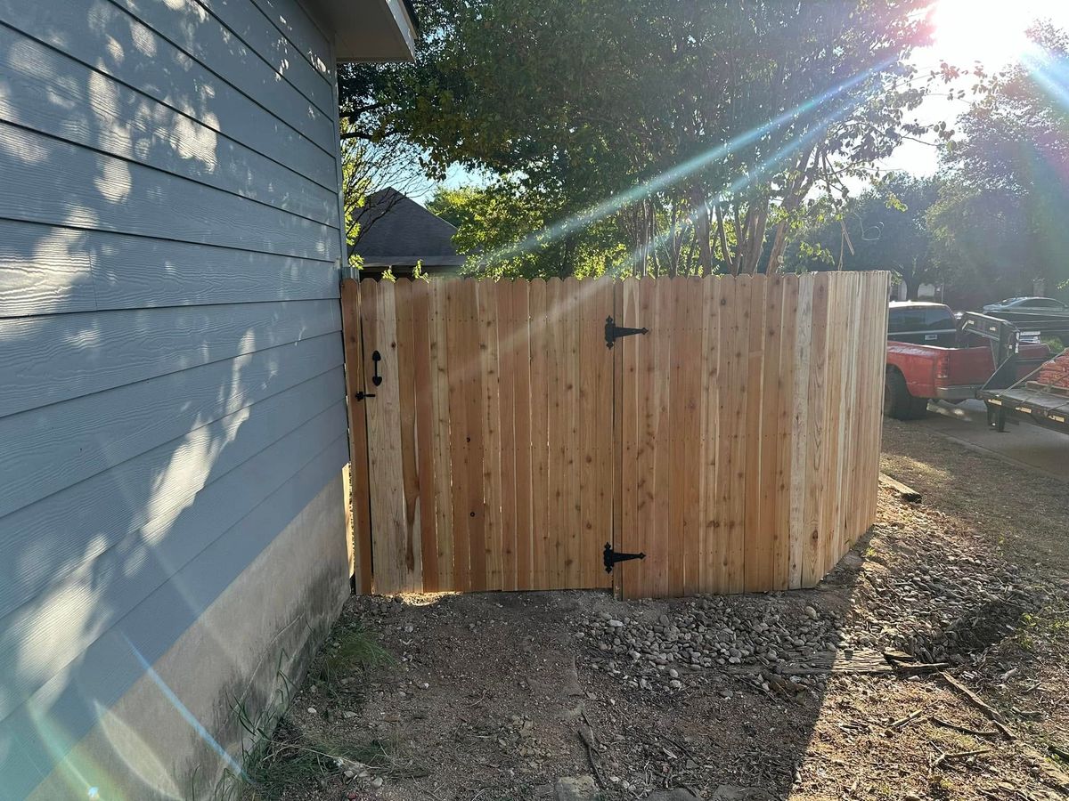 fencing for CrossCut in Kempner, TX