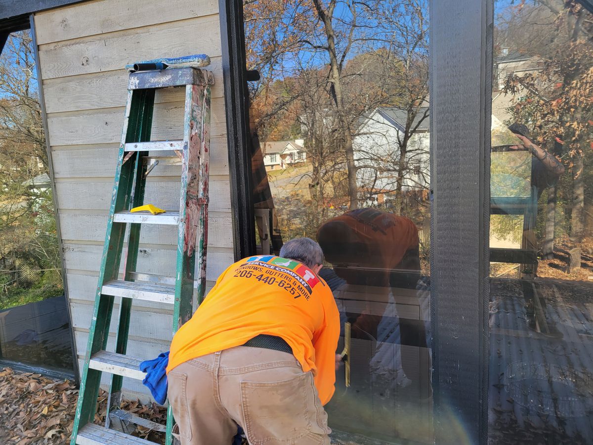 Window Cleaning for Squeaky Clean Windows Gutters & More in Hoover, AL