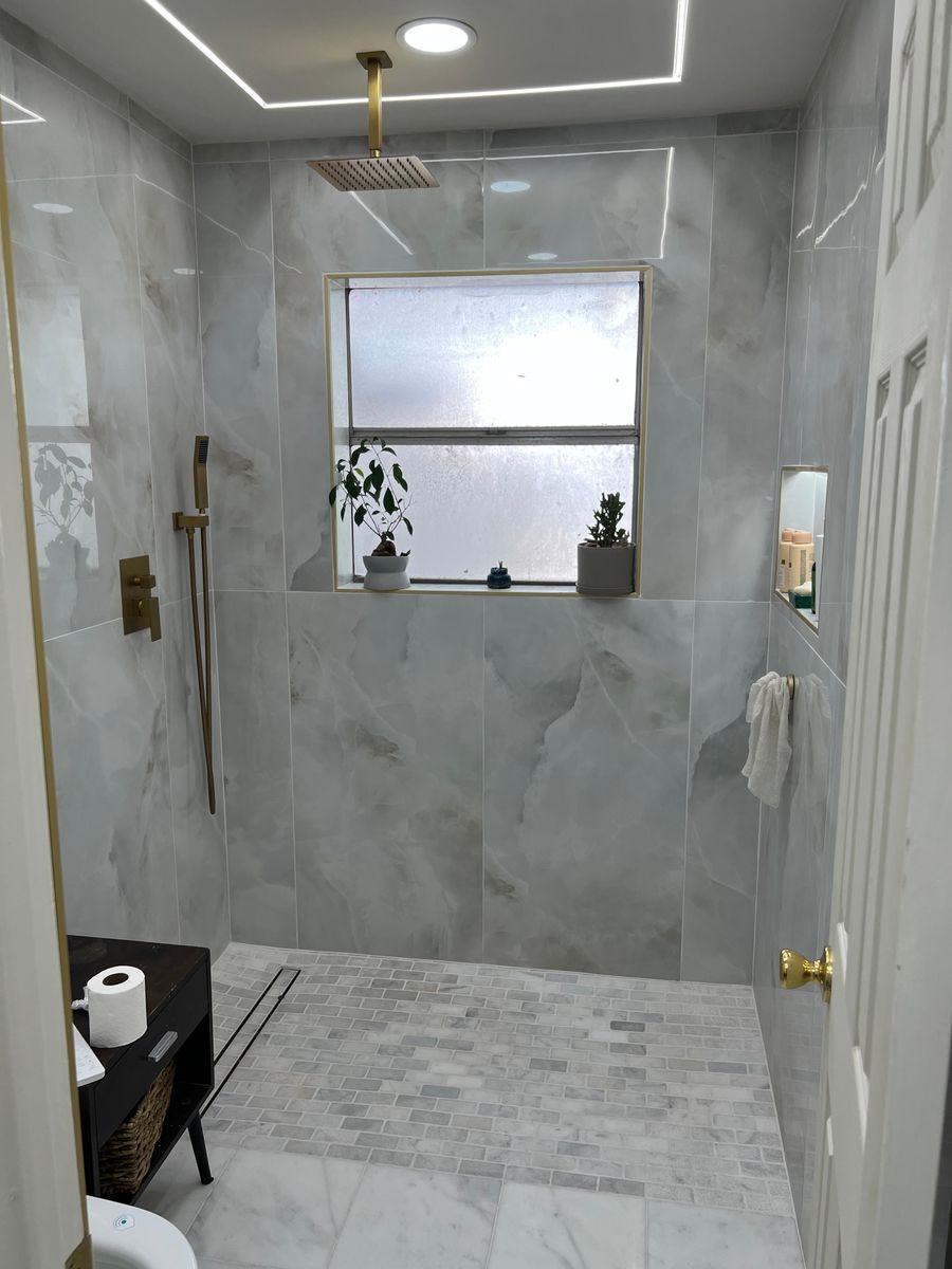 Bathroom Renovation for FORTZA GC in Dallas, TX