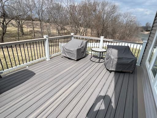 Deck Rebuilds for Done Right Decking in Leavenworth, KS