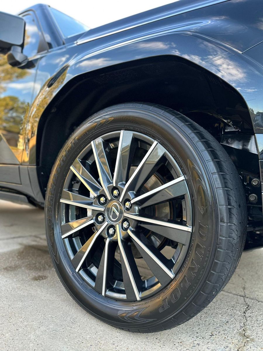 Waxing Services for Hollywood Detail in Northport , AL