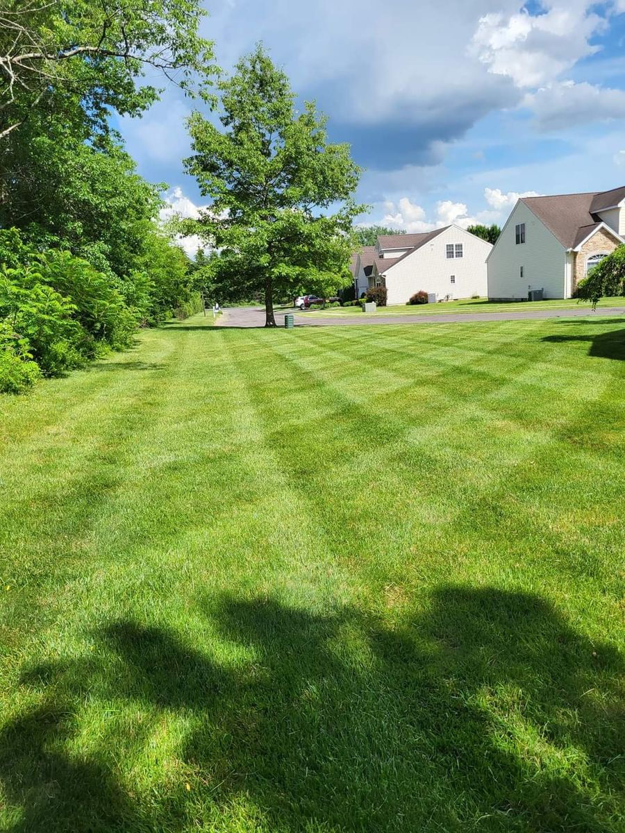 Mowing for B&L Management LLC in East Windsor, CT