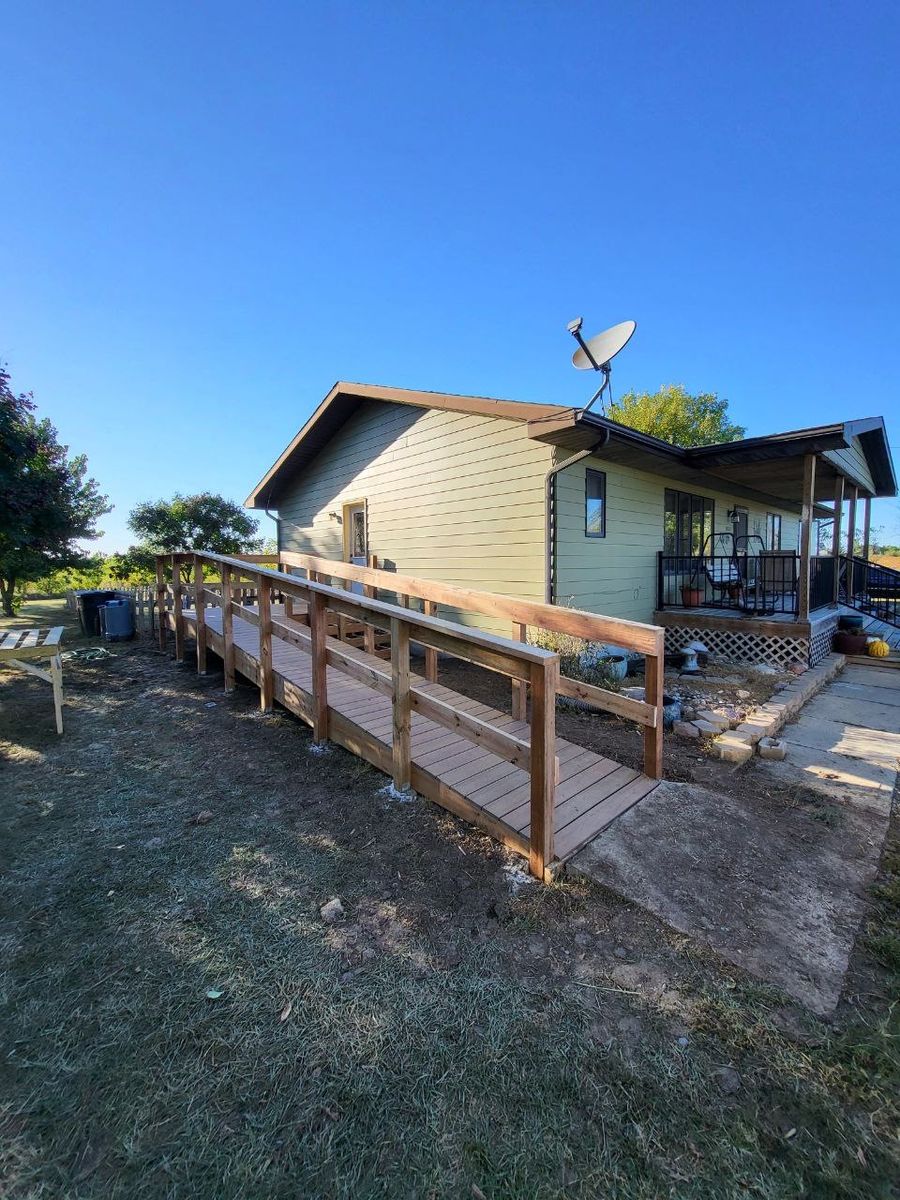 Deck Install & Repair for JOE'Z Carpentry & Remodeling in Saint Marys, KS