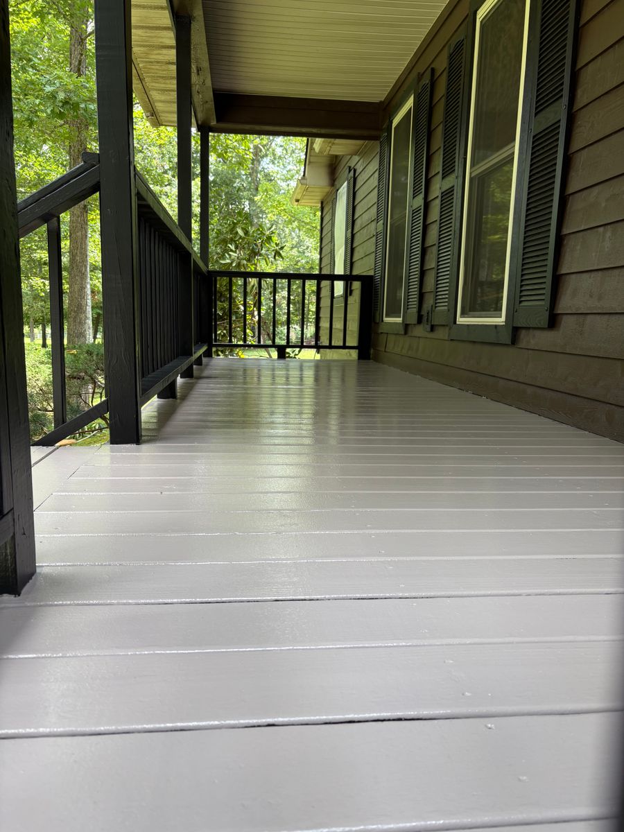 Stain Decks for NXT Generation Painting in Cookeville, TN