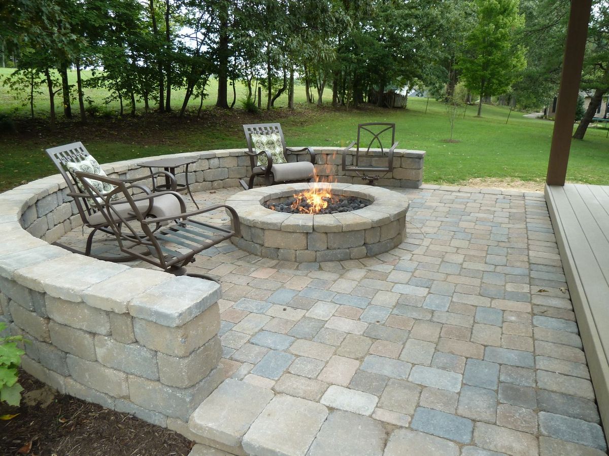 Fireplace Installation for Arrowhead Masonry LLC  in Washington County, RI