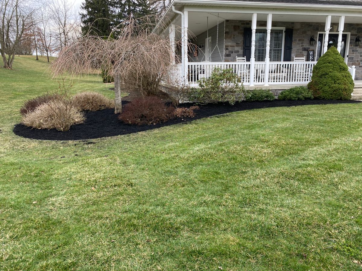 Mulch Installation for Backyard Acres Lawncare LLC in Chambersburg, PA