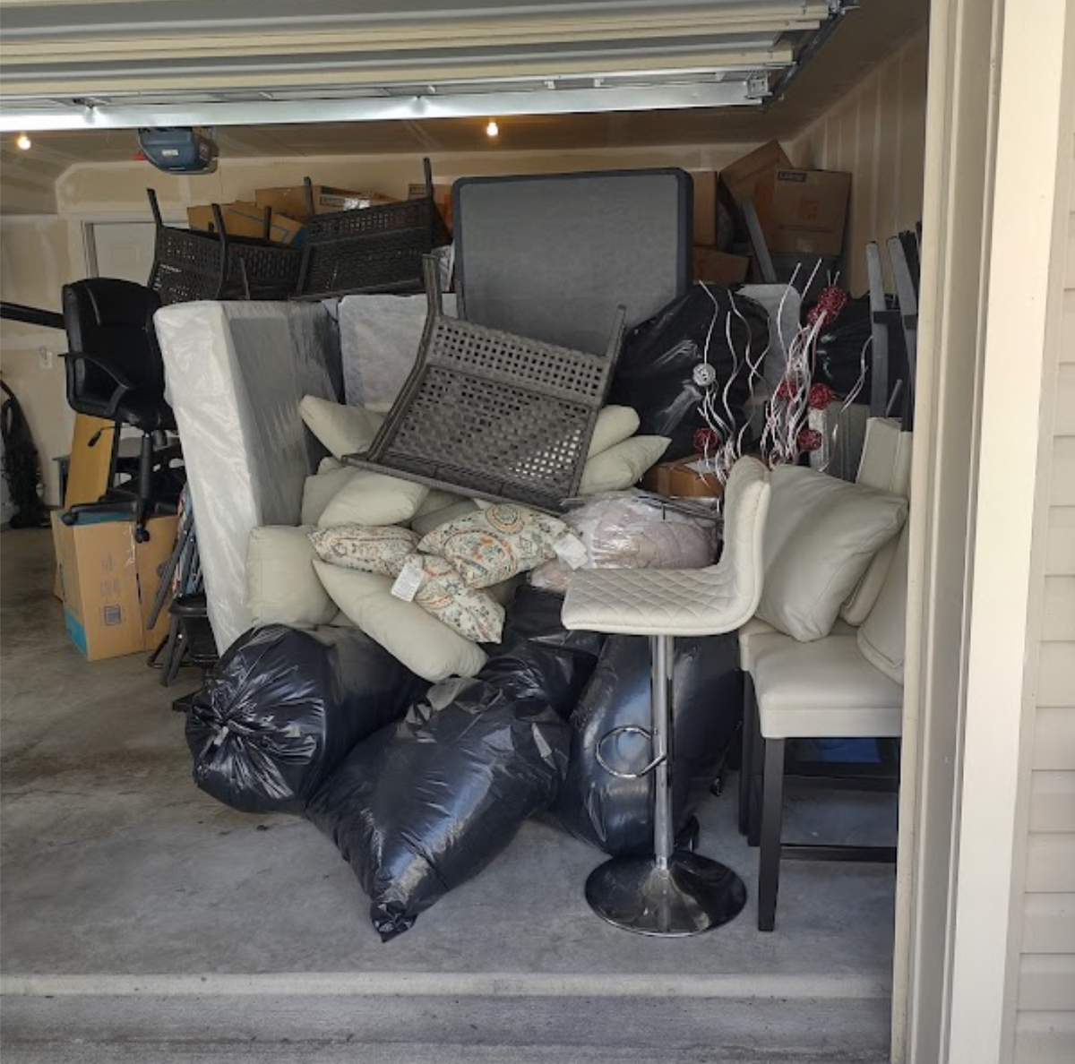 Cleanouts for Peterstell Junk and Moving Company in Baltimore, MD