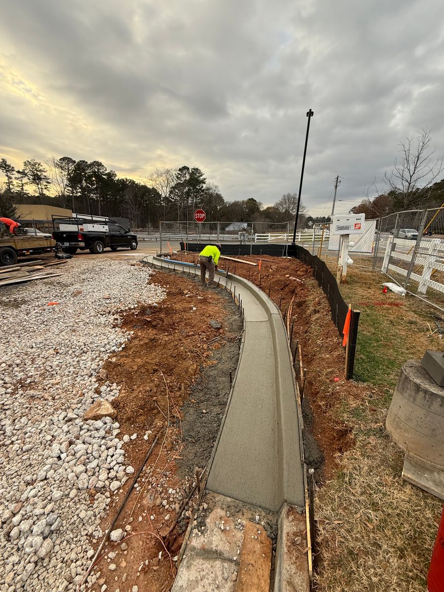 Curb and Gutter for 360 Grading and Concrete in Bremen, GA