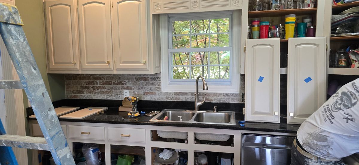 Kitchen and Cabinet Refinishing for Second Chance Painting  in McMinnville, TN