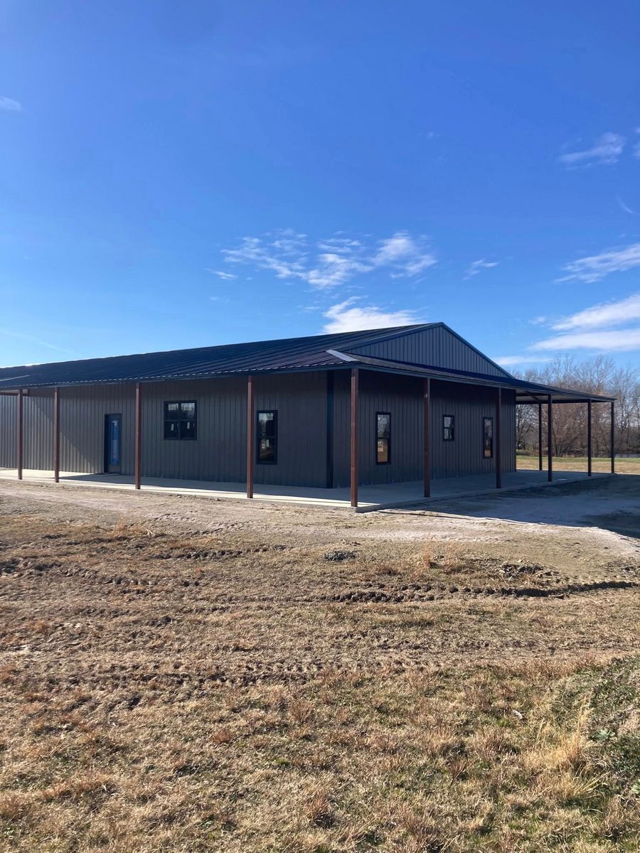 Barndos for Integrity Construction & Erecting in Muskogee, OK