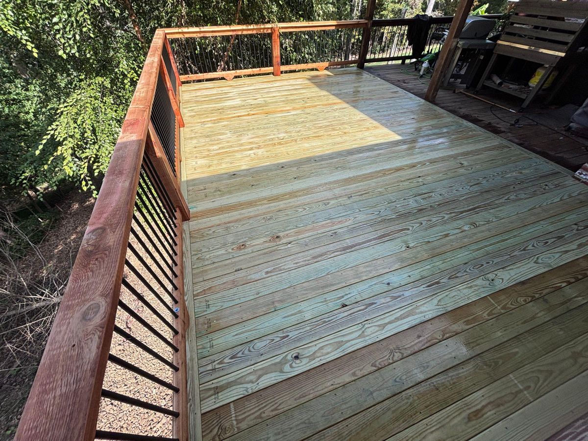 Deck and Patio Construction for Natural State Deck Builders in Pea Ridge, AR